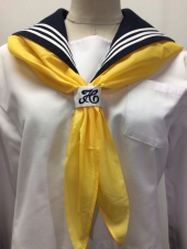 イエロースカーフ
全3点