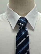 ネイビーネクタイ 　　
男女お揃い
全4点