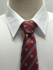 レッドネクタイ 　　
男女お揃い
全9点