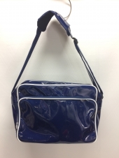 ネイビーエナメルバッグ
全1点