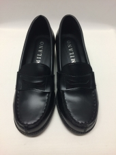 ブラックローファーヒール
全3点