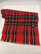 レッドマフラー
全1点