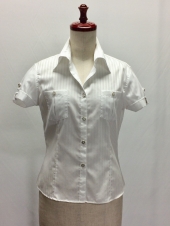 ホワイトCAシャツ
全1点