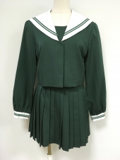 グリーン長袖セーラー服
全1点