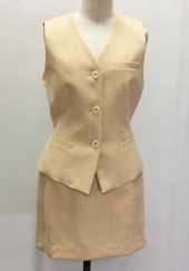 ベージュベストスカート
全2点