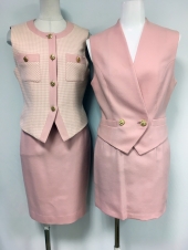 ピンク柄ベスト全2点
ミニスカート全2点
スカート全2点