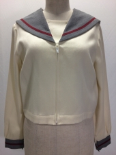グレー衿長袖セーラー服
全1点