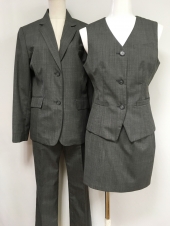 グレーベスト2ジャケット2
スカート2パンツ1