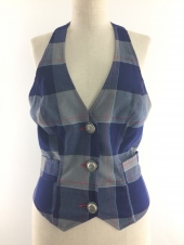 ブルーベスト
全1点