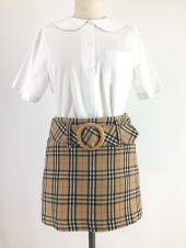 ベージュスカート
全1点