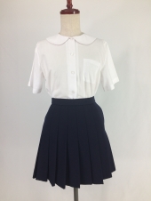 ネイビースカート
全4点