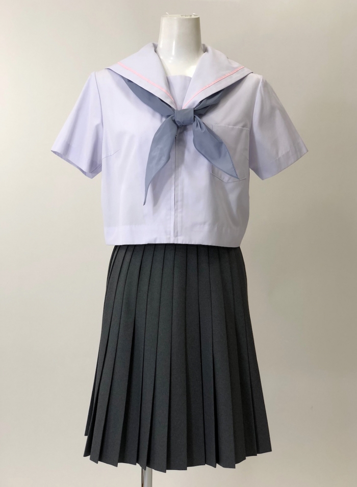 ピンクライン半袖セーラー服　　
全7点