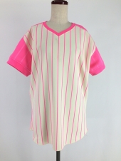 ピンクベースボールシャツ
全2点