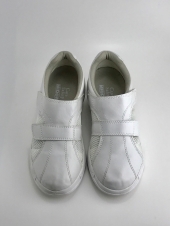 ホワイト医療シューズ
全1点