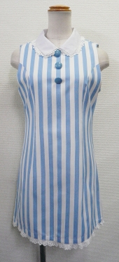 ブルーウエイトレス
全1点