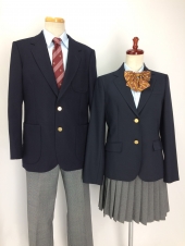 スクール No.17
男子3
女子12