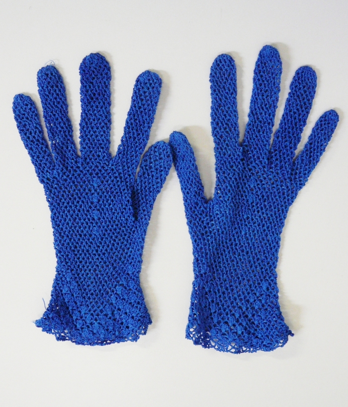 ブルー手袋