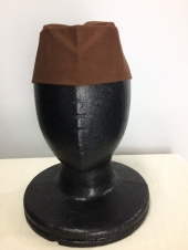 ブラウン飲食帽子
全1点