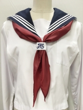 レッドスカーフ
全26点