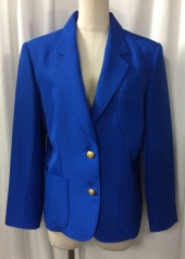 ブルーブレザー
全1点