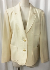 ホワイトブレザー
全1点