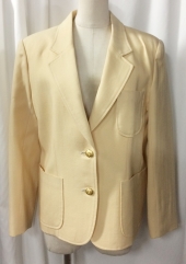 ホワイトブレザー
全1点