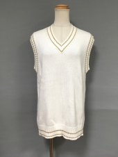 ホワイトニットベスト
ゴールドライン
全3点