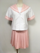 ピンク衿半袖セーラー服
全1点