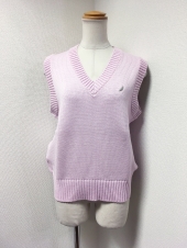 ピンクニットベスト
全11点