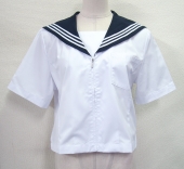 ネイビー衿半袖セーラー服
全1点