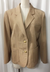 ベージュブレザー
全1点