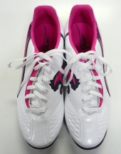 24.5/25.0cm 
全2点
ホワイトサッカーシューズ