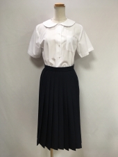 ネイビースカート
全8点