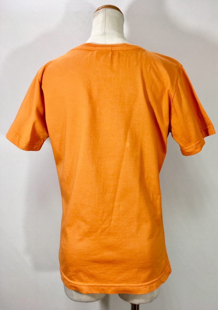 オレンジフラダンスTシャツ