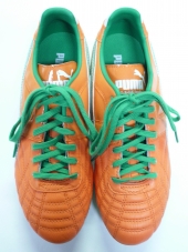 24.0cm
オレンジサッカーシューズ