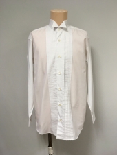 ホワイト飲食シャツ
全1点