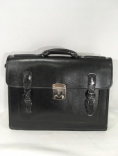 ブラックレザーバッグ
全1点