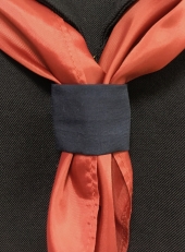 ネイビースカーフ留め 
全18点