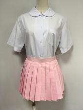 ピンクスカート
全1点