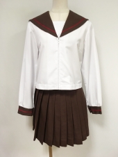 ブラウン衿長袖セーラー服
全1点