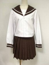 ブラウン衿長袖セーラー服
全1点