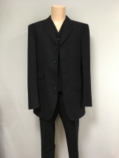 ネイビースーツ
全1点