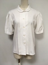 ホワイト飲食シャツ
全1点