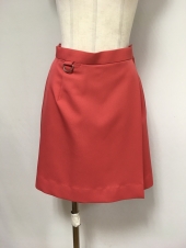 ピンク飲食スカート
全1点