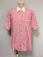 レッド飲食シャツ
全1点