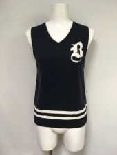 ネイビーニットベスト
全1点