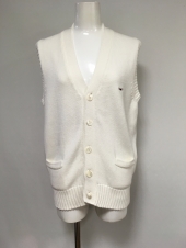 ホワイトニットベスト
全1点