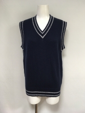 ネイビーニットベスト
シルバーライン
全2点