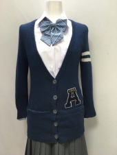 ネイビーカーディガン
全1点