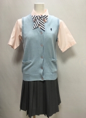 ブルーニットベスト
全1点